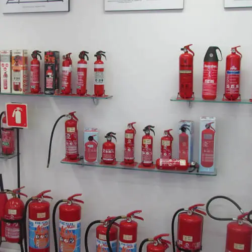 Extintores en el expositor de FB Contra Incendios